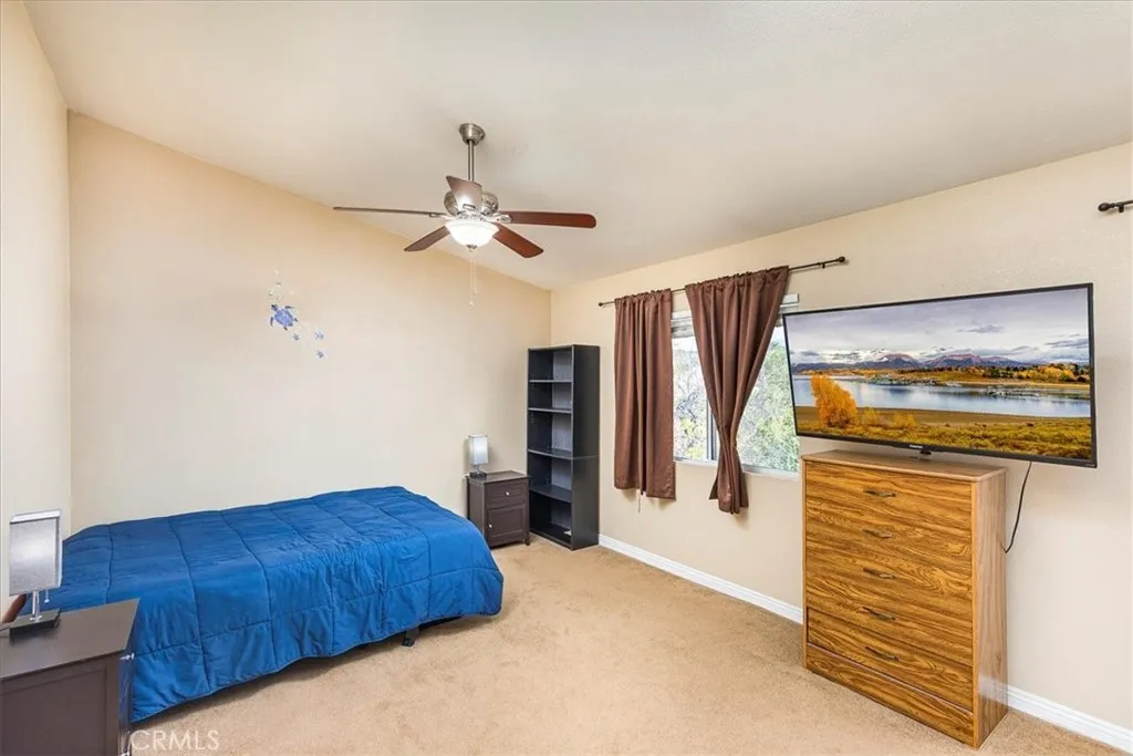 22890 Timber, Wildomar, California 92595 home-pic-16